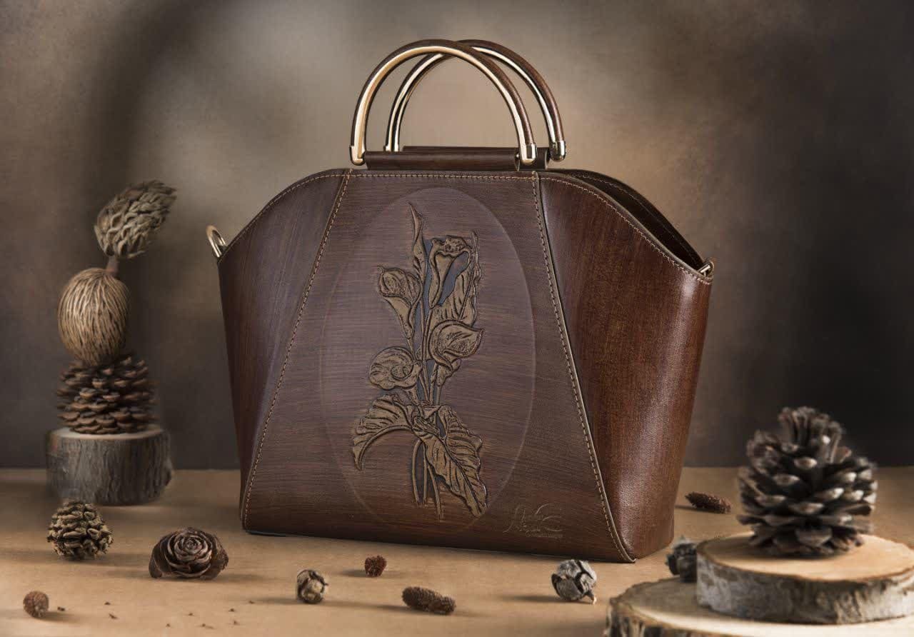 Women’s Trumpet-Silhouette Handbag - Image 5